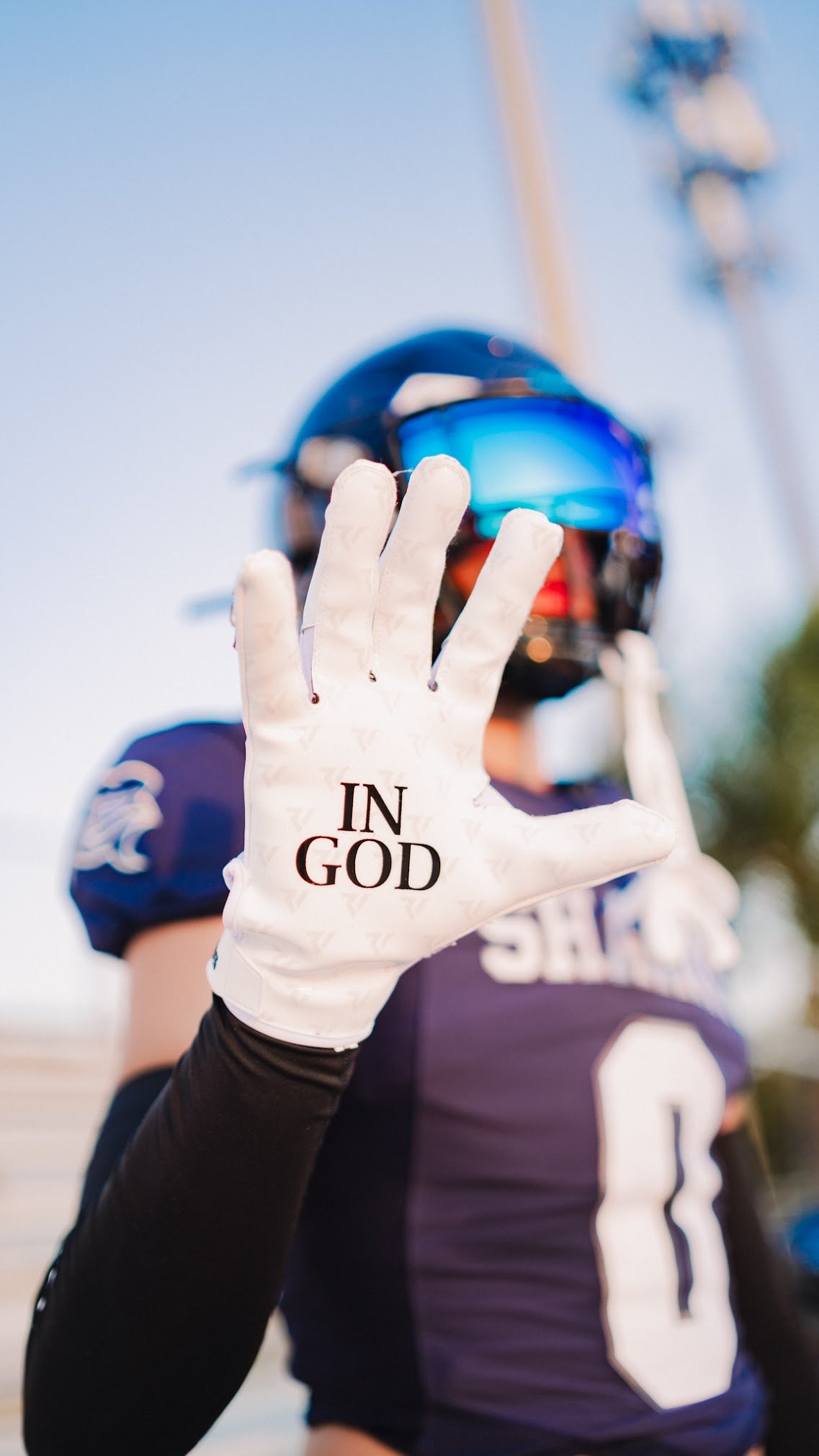 IGWT 4.0 Football Gloves image 5