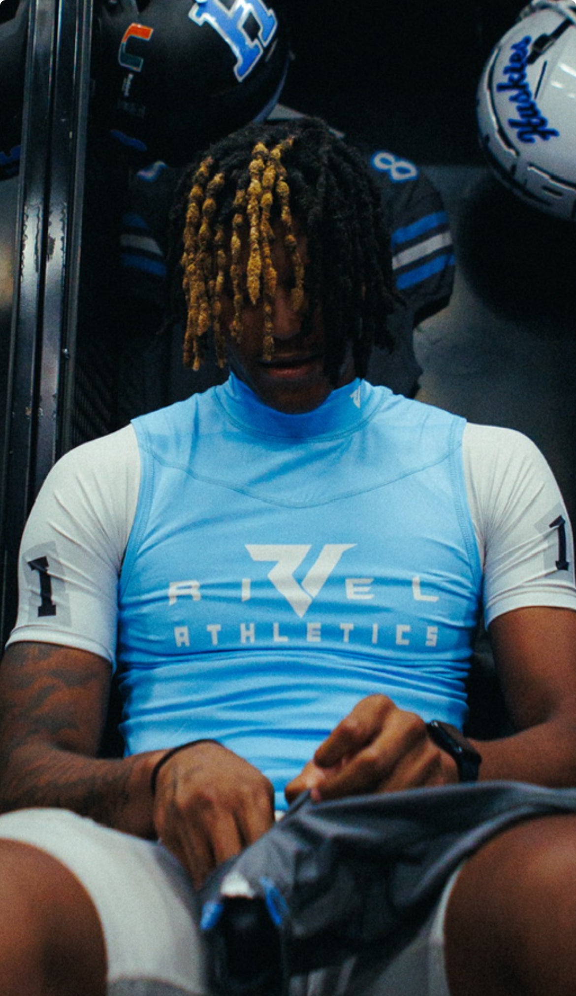 Gameday High Collar Rivel Compression Top