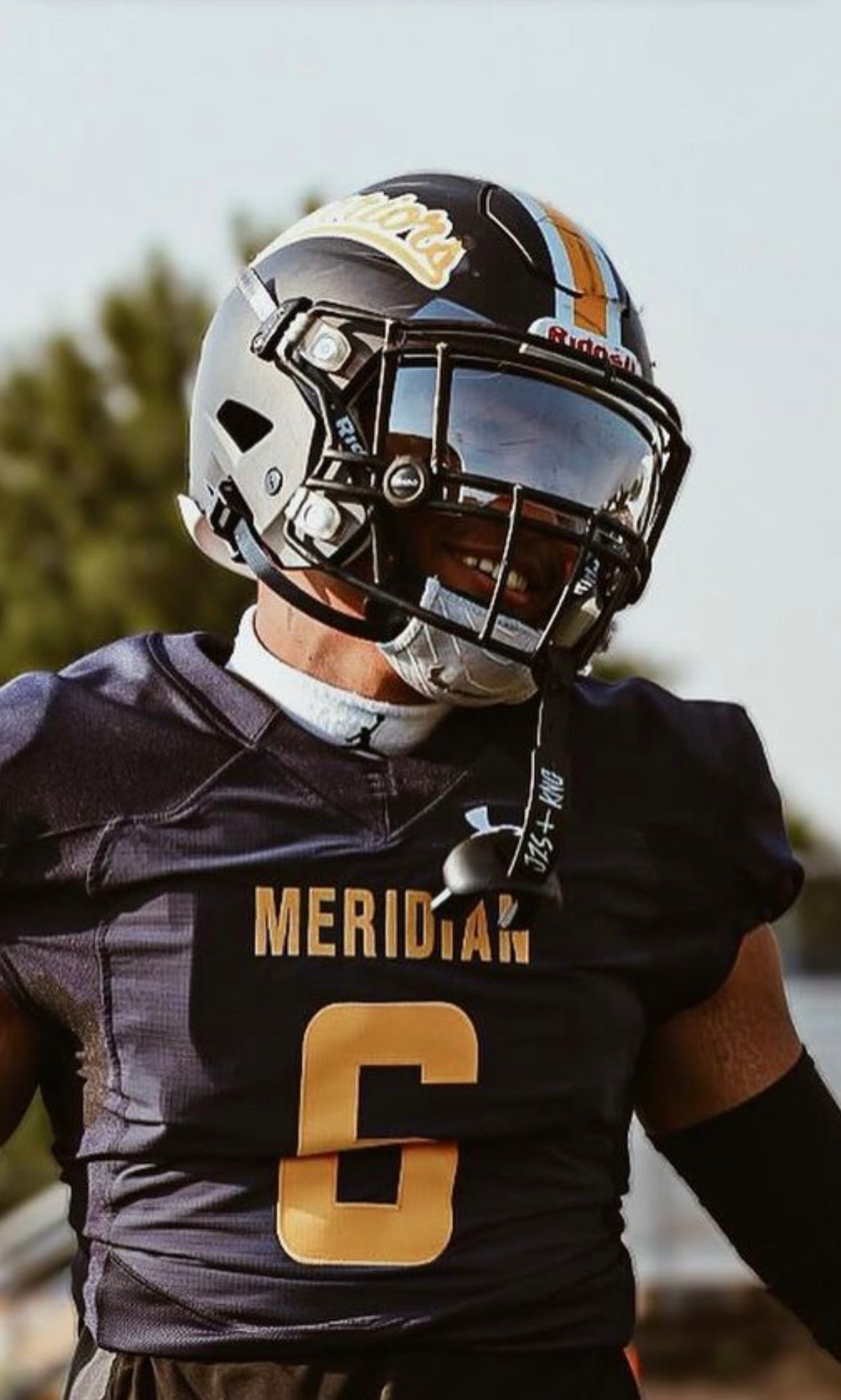 Jesus is King Rivel Airflow Mouthguard image 3