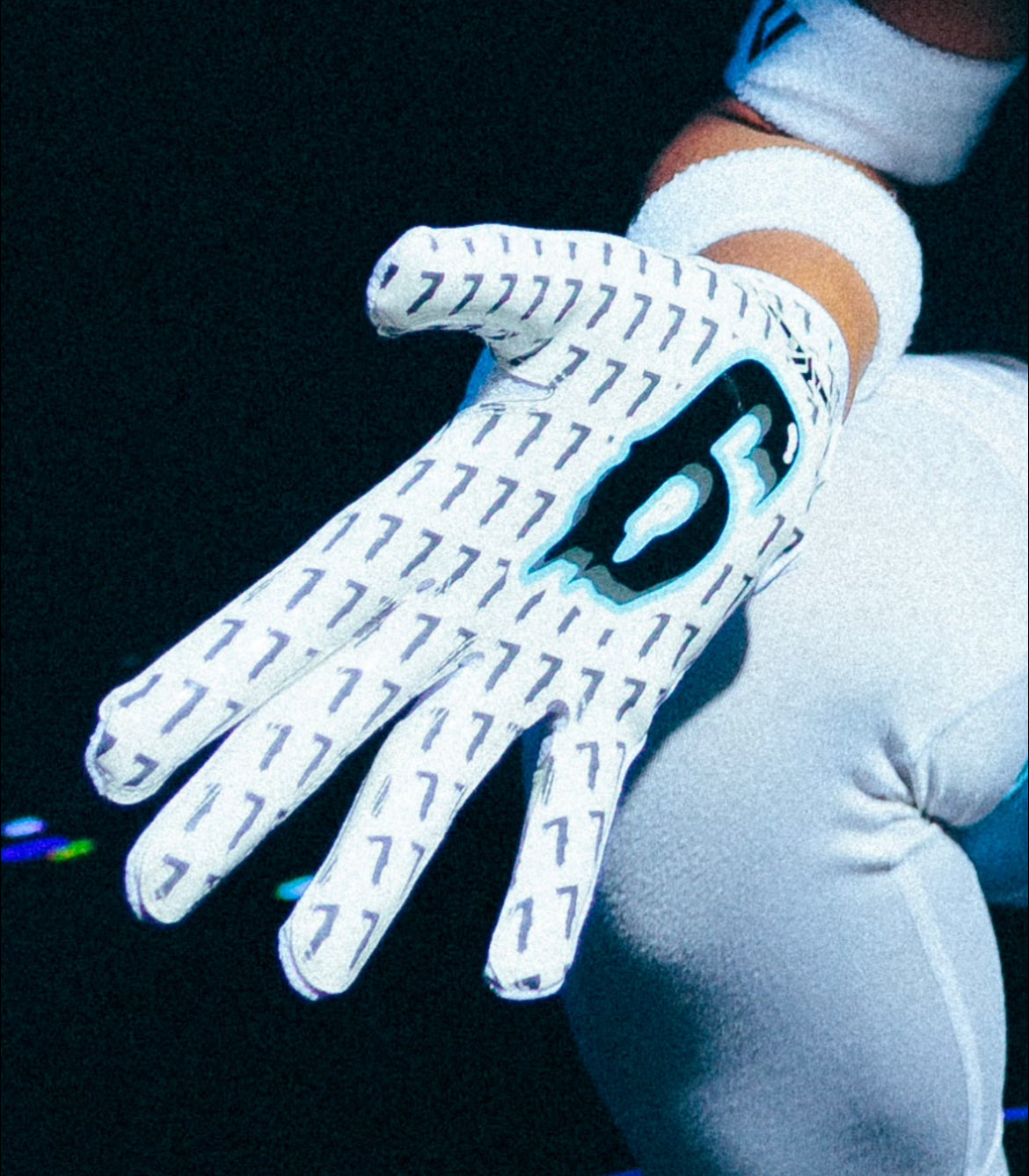 Reaper 67 football gloves