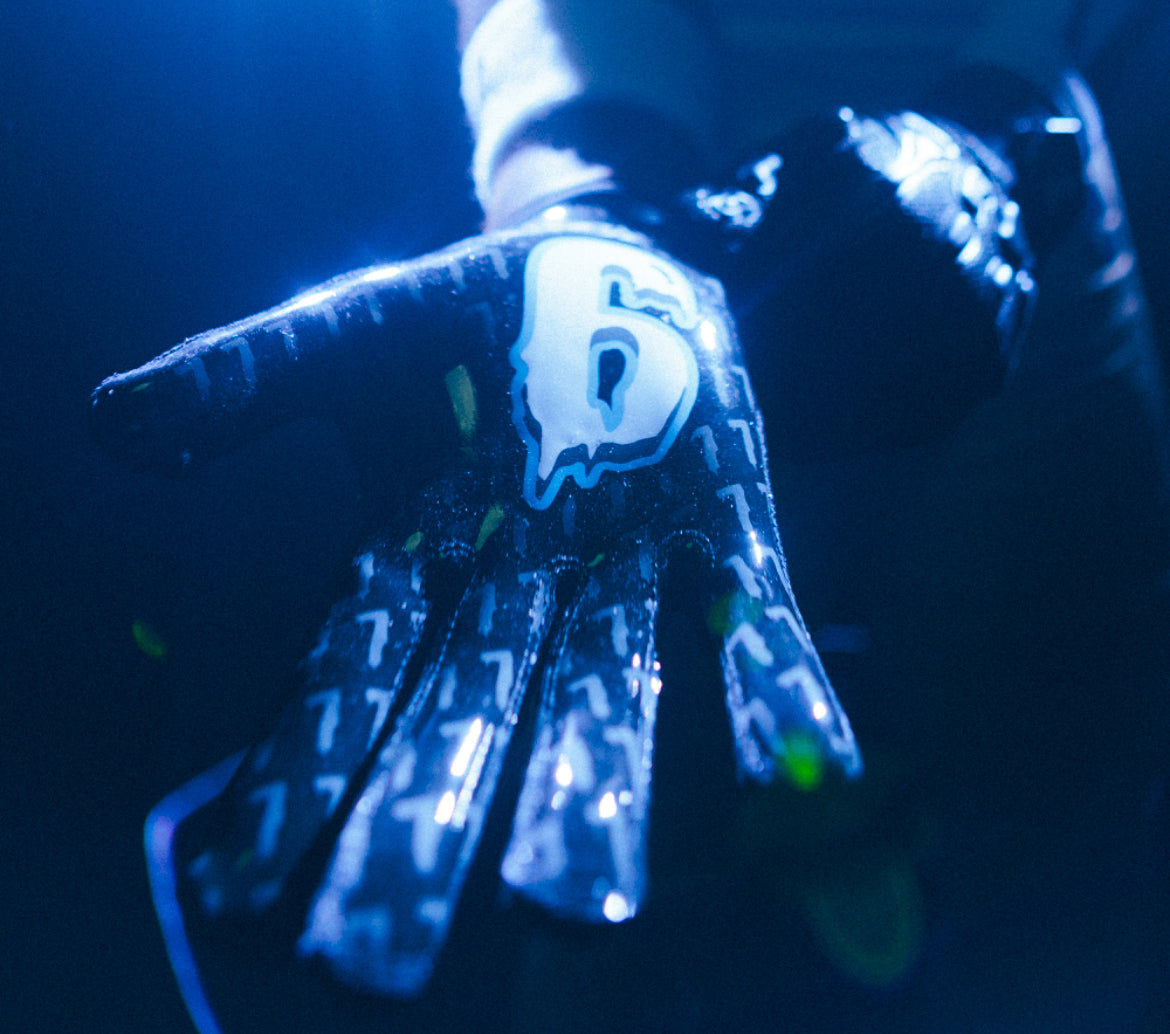 Reaper 67 football gloves